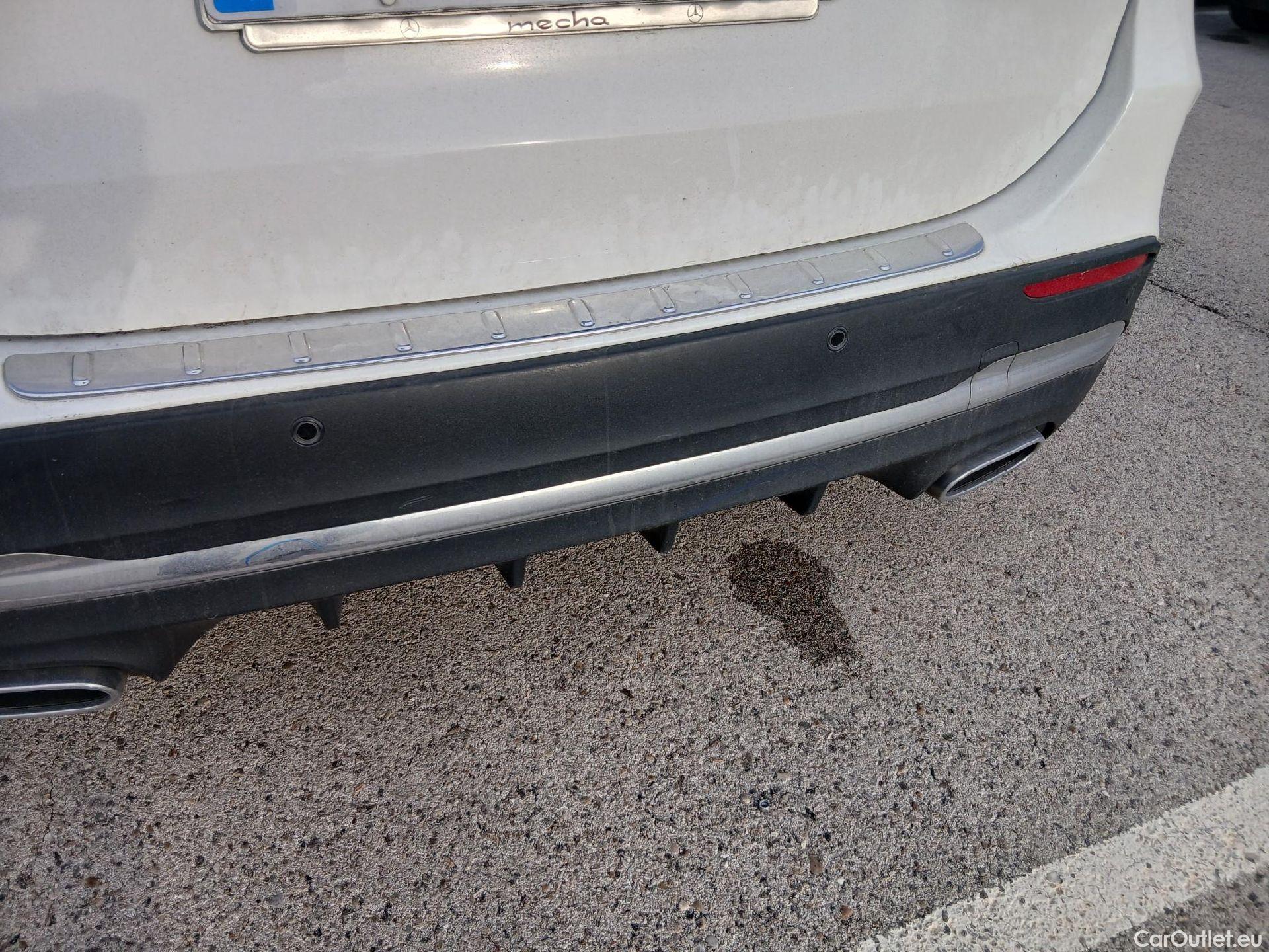  Mercedes  GLA MERCEDES-BENZ  / 2020 / 5P / todoterreno  200 D #28