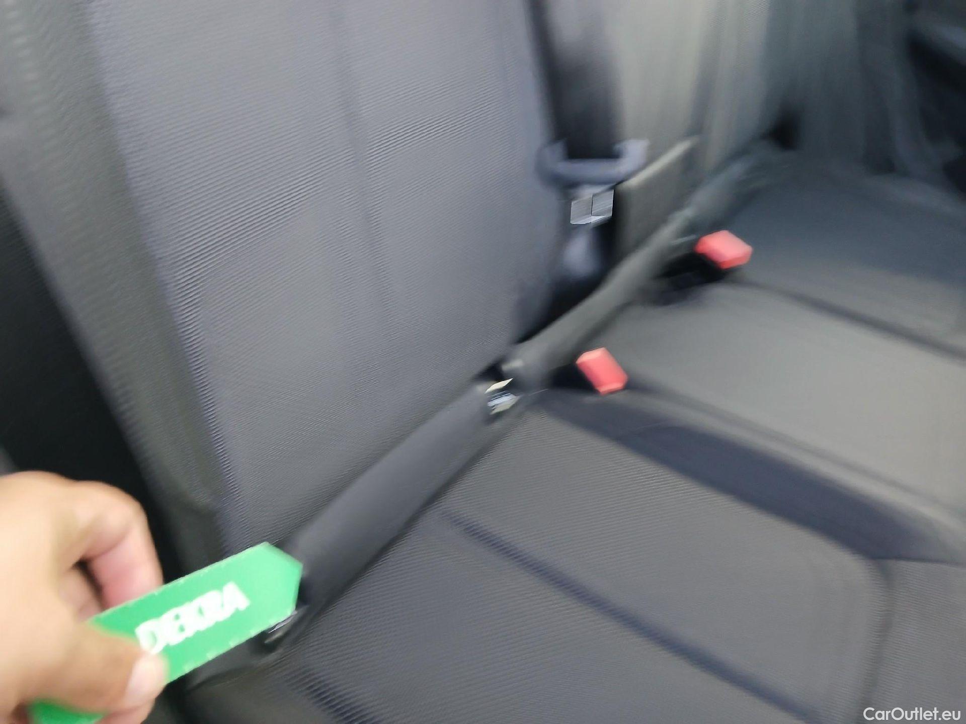  Audi  Q5 AUDI  / 2016 / 5P / todoterreno Design 35 TDI 120kW S tronic (AC) #2