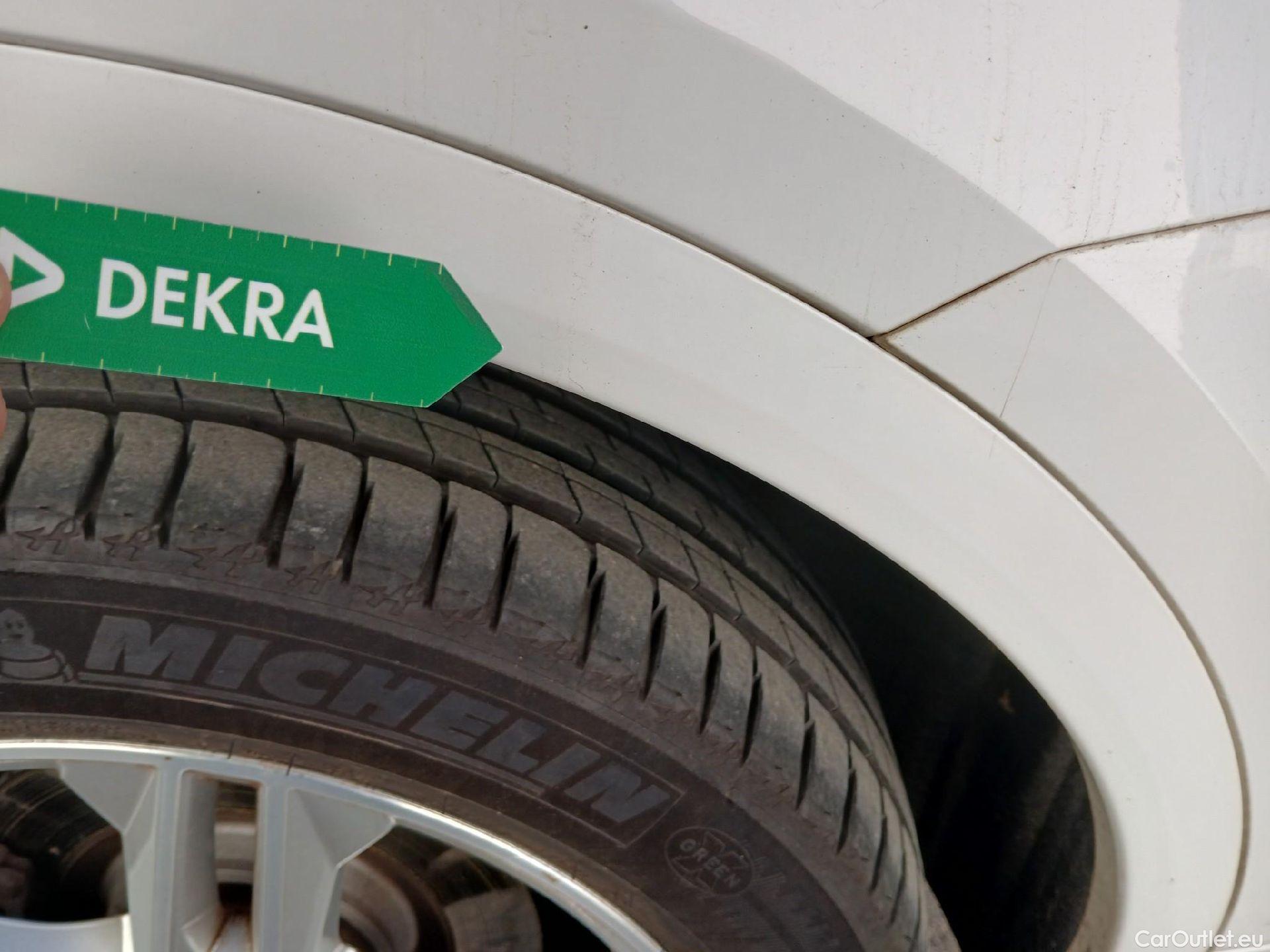  Audi  Q5 AUDI  / 2016 / 5P / todoterreno Competition 55 TFSI E quattro S tronic #24