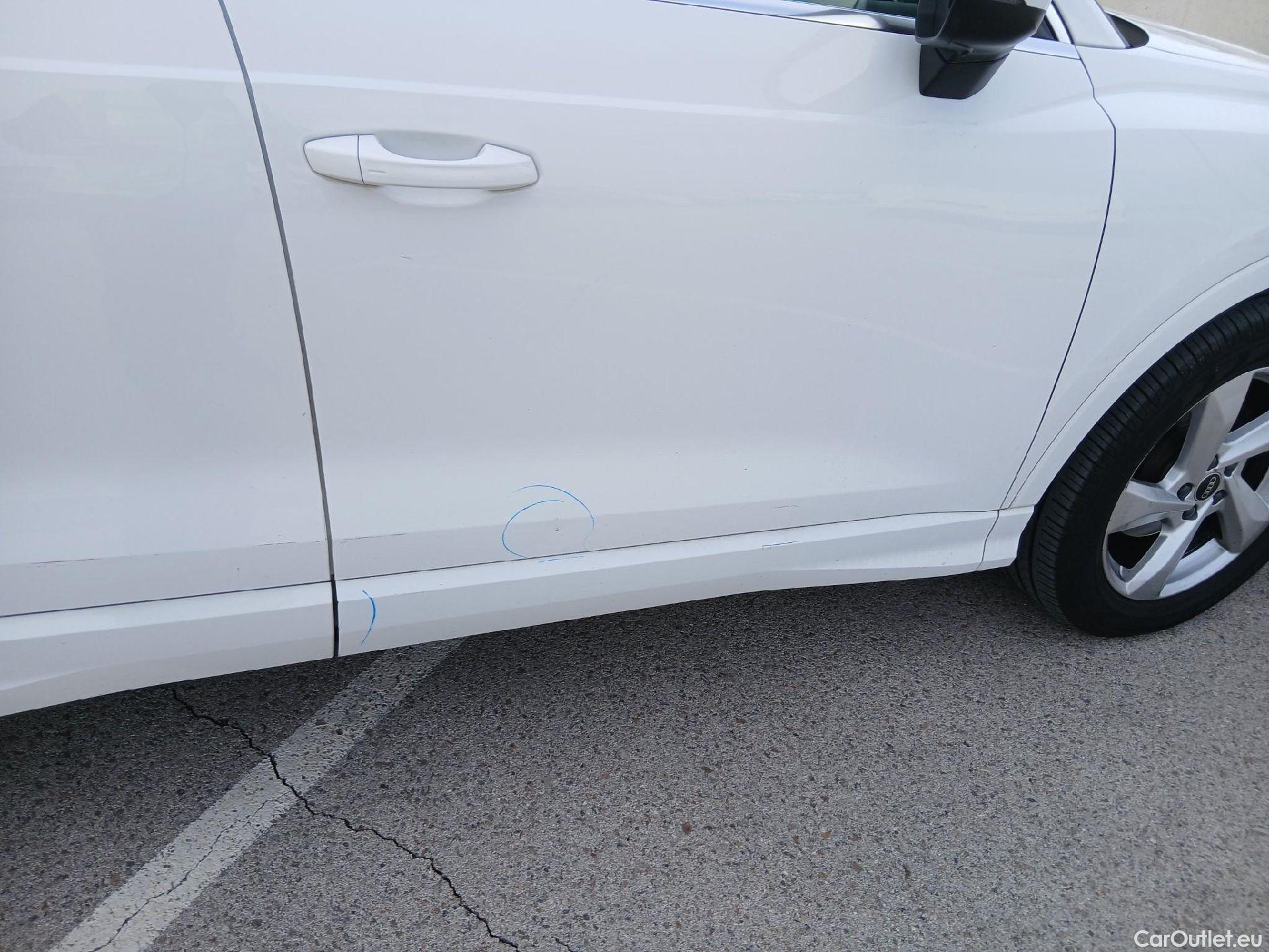  Audi  Q3 AUDI  / 2018 / 5P / todoterreno Advanced 35 TDI 110kW (150CV) S tronic #26