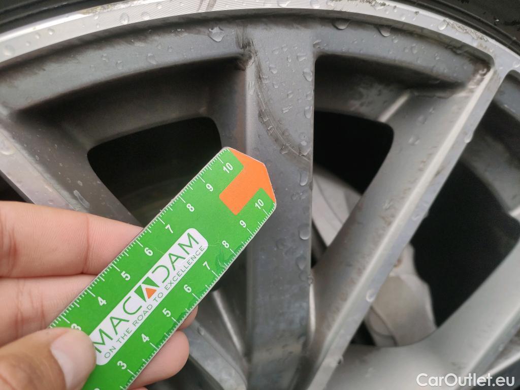  Audi  Q7 AUDI  50 TDI 210kW (286CV) quattro tiptronic Design 7 Plazas (25000€ en opcionales) #4