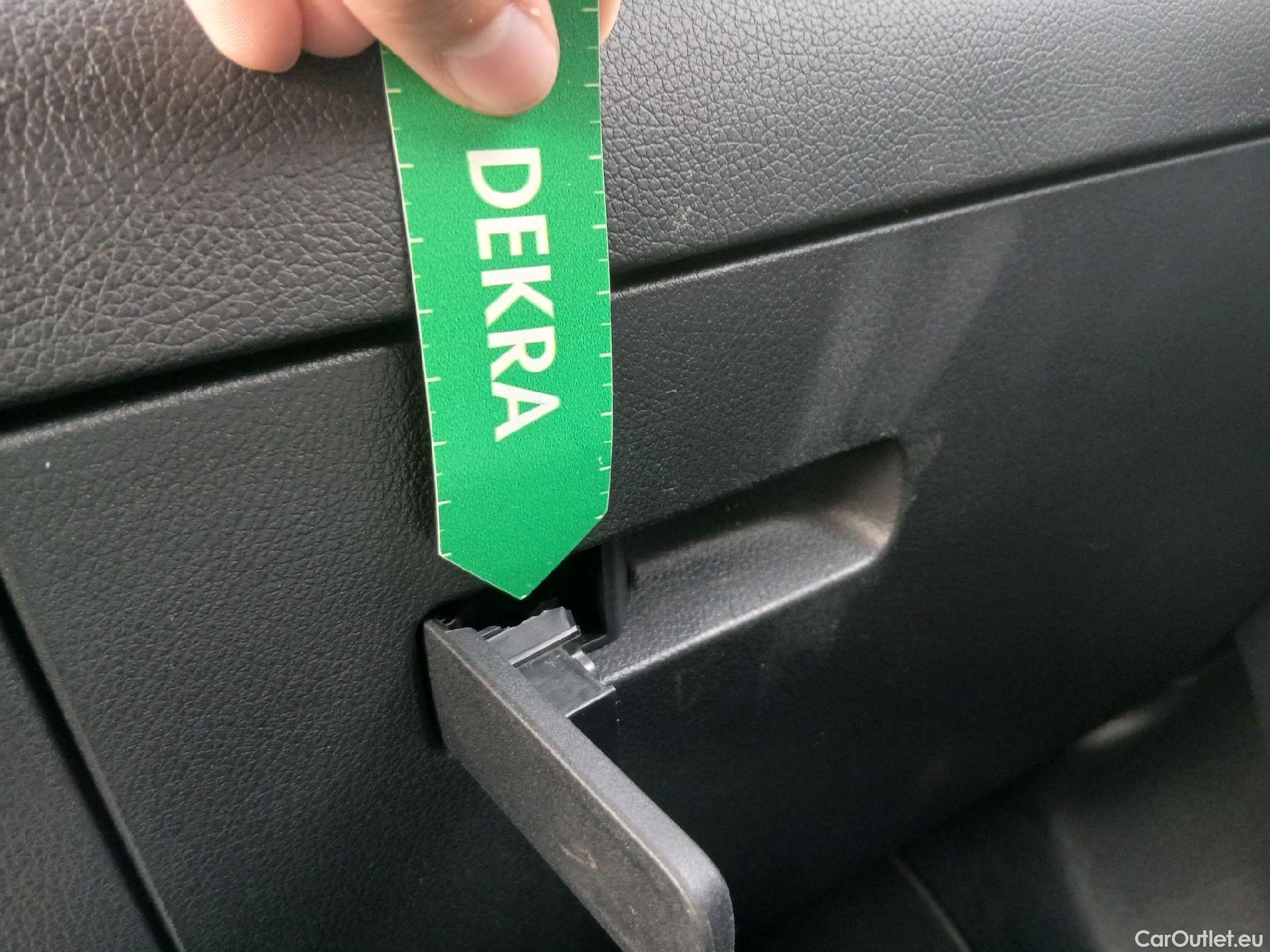  Mercedes  GLA MERCEDES-BENZ  / 2020 / 5P / todoterreno  200 D #1