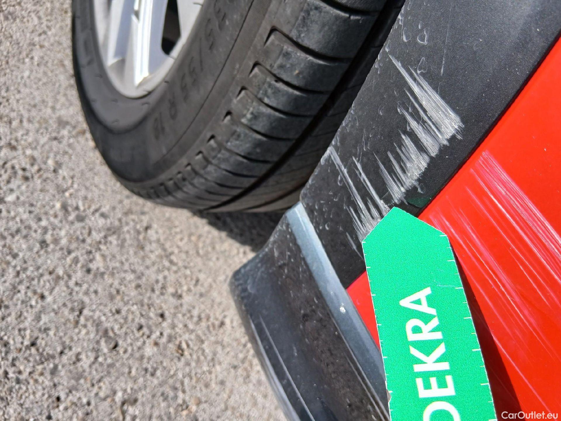  Audi  Q3 AUDI  Sportback / 2019 / 5P / todoterreno Advanced 35 TDI 110kW (150CV) S tronic #33