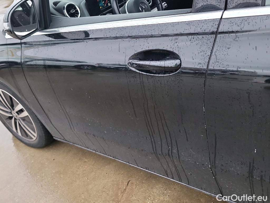  Mercedes  B-Klasse MERCEDES-BENZ Clase B / 2019 / 5P / monovolumen compacto B 180 d #3