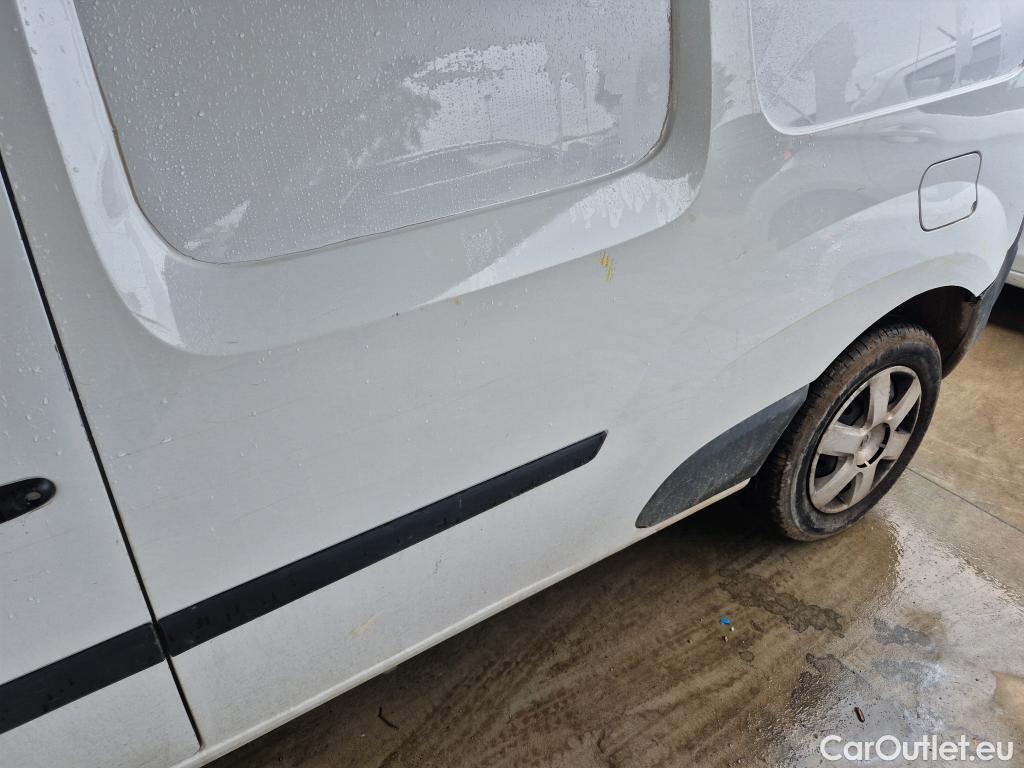  Nissan  NV200 NISSAN NV250 / 2019 / 4P / furgón 2pl 1.5dCi 70 kW (95CV) L2H1 ÓPTIMA #52