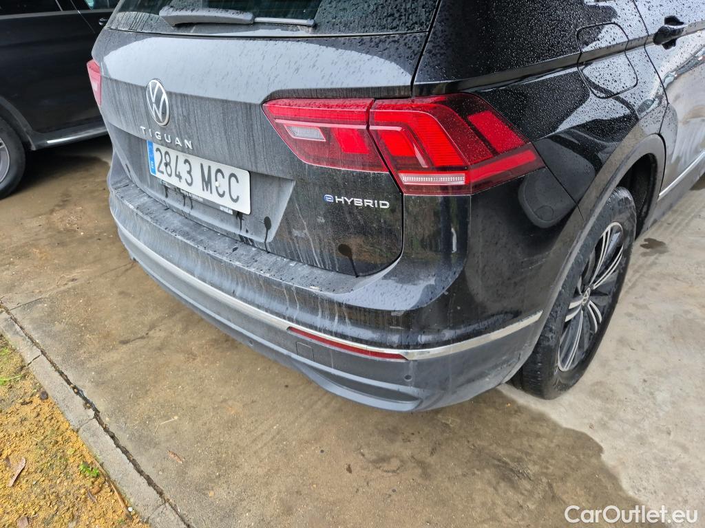  Volkswagen  Tiguan VOLKSWAGEN  / 2020 / 5P / todoterreno Life 1.4 TSI eHybrid 180kW (245CV) DSG #12
