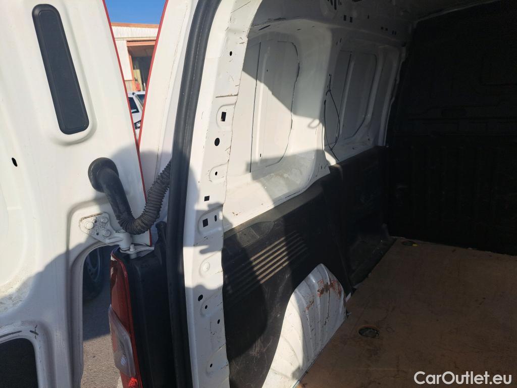  Citroen  Berlingo CITROEN  / 2018 / 3P / furgón derivado de turismo Talla M BlueHDi 75 CONTROL #1