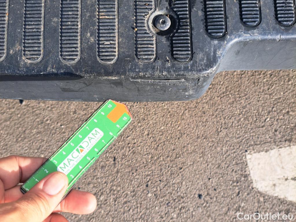  Nissan  NV400 NISSAN  / 2011 / 4P / furgón L2H2 3,5T 2.3dCi 110kW FWD Optima #26