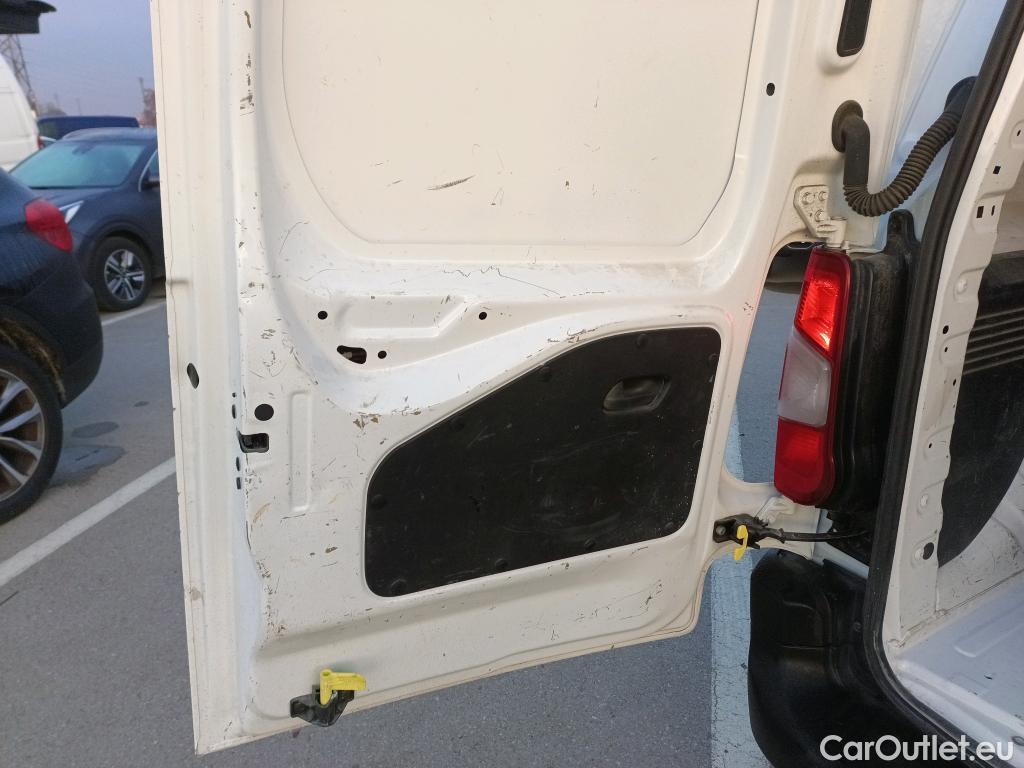  Peugeot  Partner PEUGEOT  / 2018 / 4P / furgón derivado de turismo Premium Standard 600kg BlueHDi 73kW (AC) #5