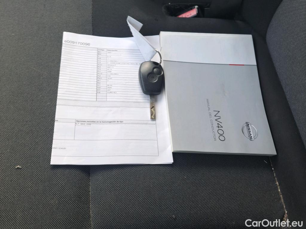  Nissan  NV400 NISSAN  / 2011 / 4P / furgón L2H2 3,5T 2.3dCi 110kW FWD Optima #1