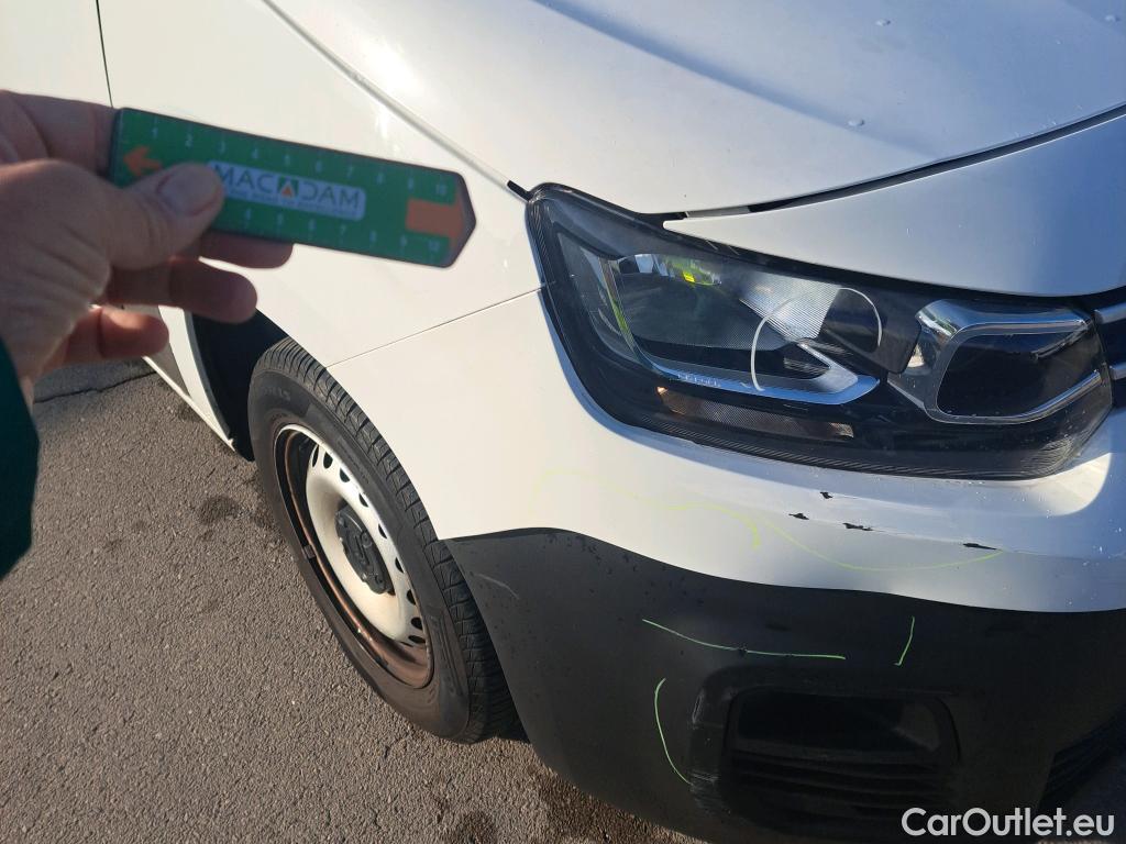  Citroen  Berlingo CITROEN  / 2018 / 3P / furgón derivado de turismo Talla M BlueHDi 75 CONTROL #25