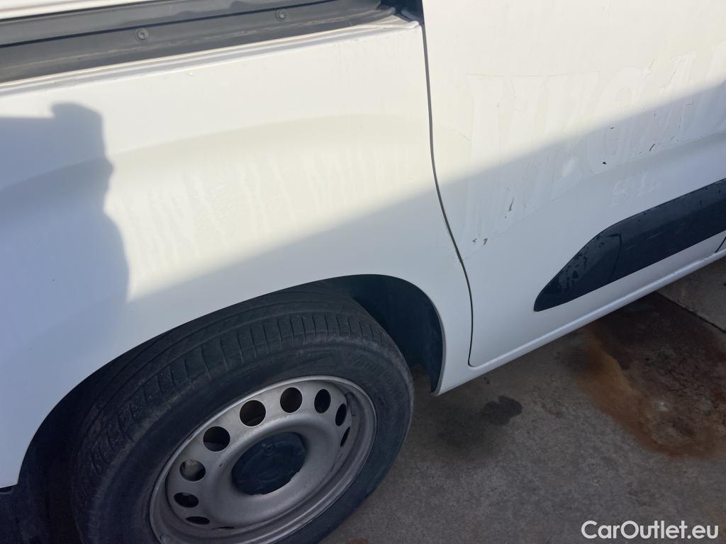  Citroen  Berlingo  Combi Live M 1.5 BlueHDi 100CV MT5 E6dT #11