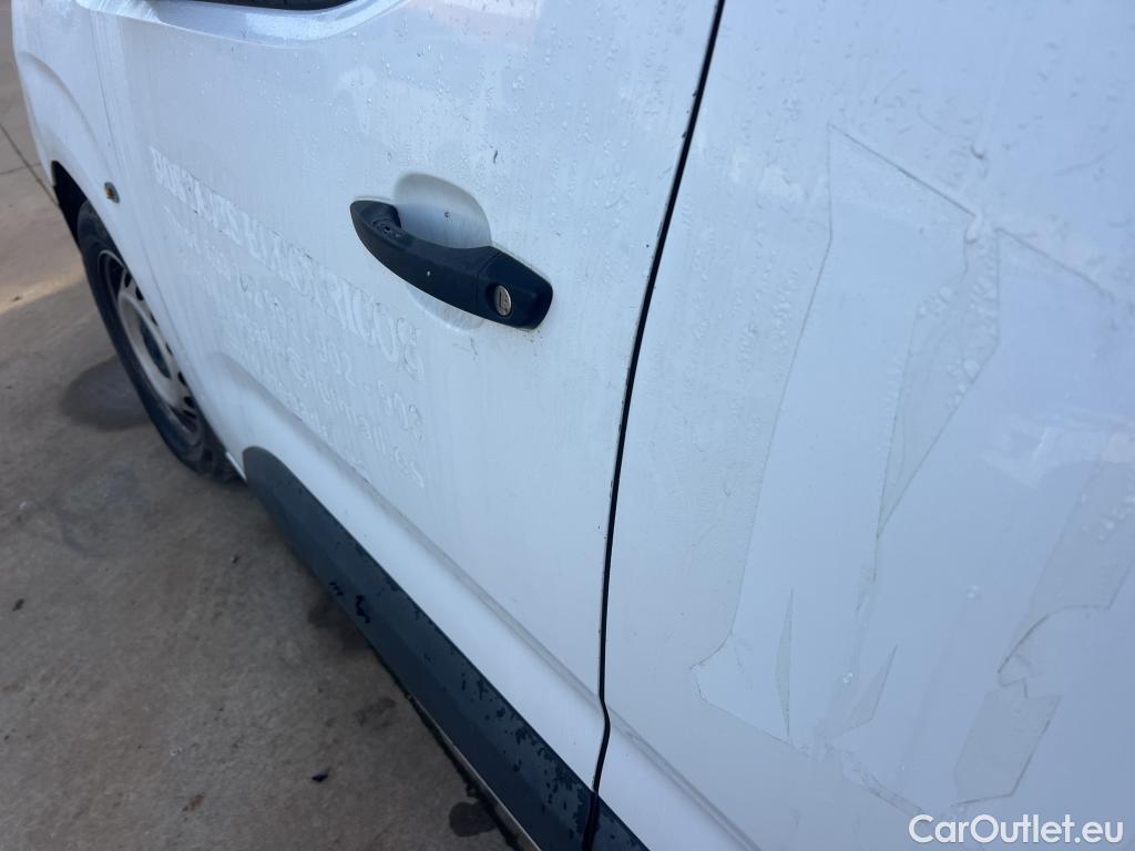  Citroen  Berlingo  Combi Live M 1.5 BlueHDi 100CV MT5 E6dT #13