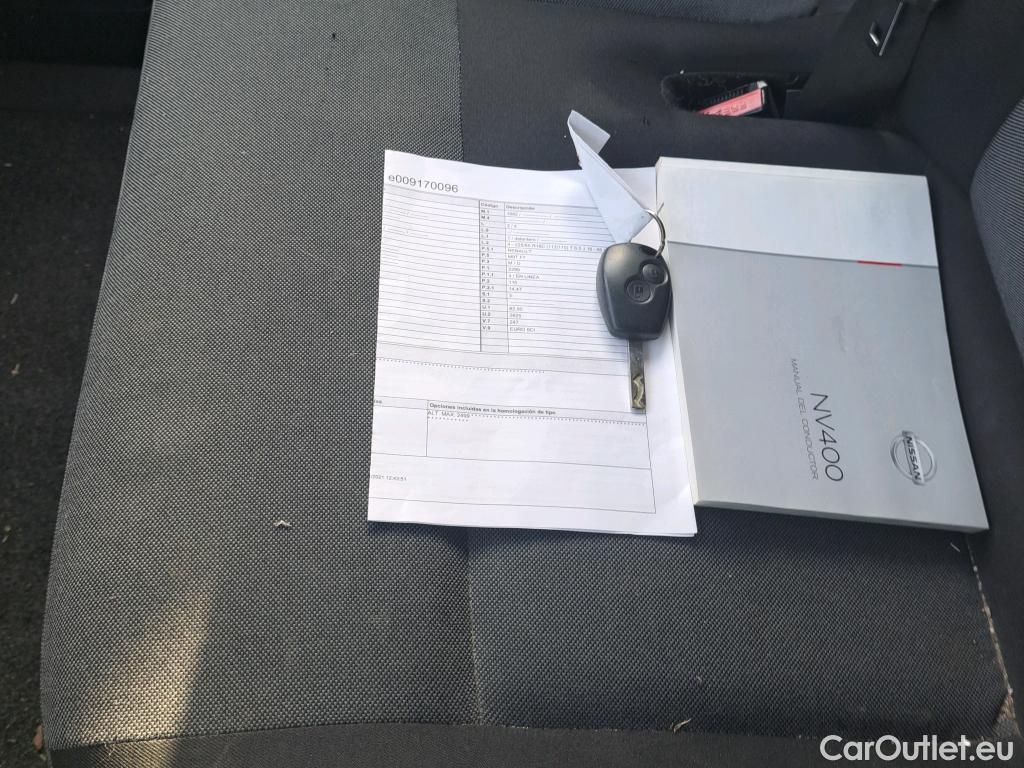  Nissan  NV400 NISSAN  / 2011 / 4P / furgón L2H2 3,5T 2.3dCi 110kW FWD Optima #36