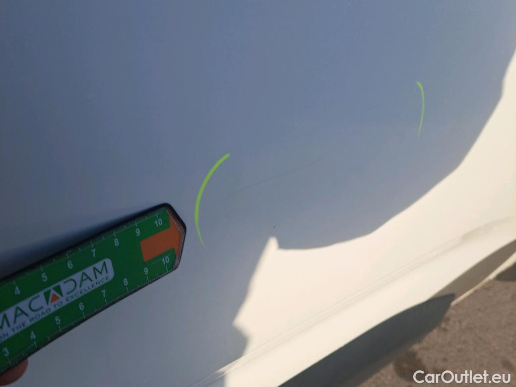  Citroen  Berlingo CITROEN  / 2018 / 3P / furgón derivado de turismo Talla M BlueHDi 75 CONTROL #47