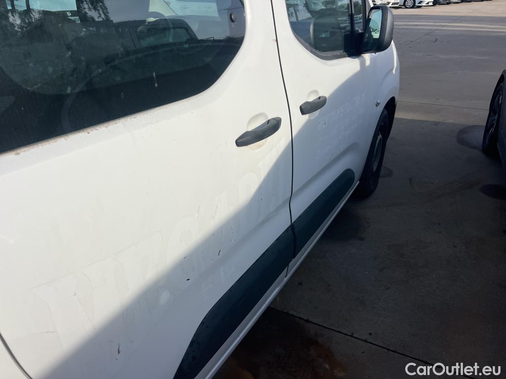  Citroen  Berlingo  Combi Live M 1.5 BlueHDi 100CV MT5 E6dT #4