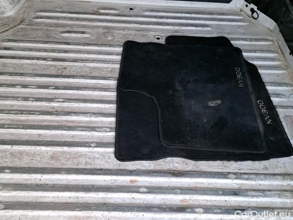  Nissan  Primastar NISSAN  / 2021 / 4P / furgón 2.0dCi 81kW (110CV) L1H1 1T Go #2