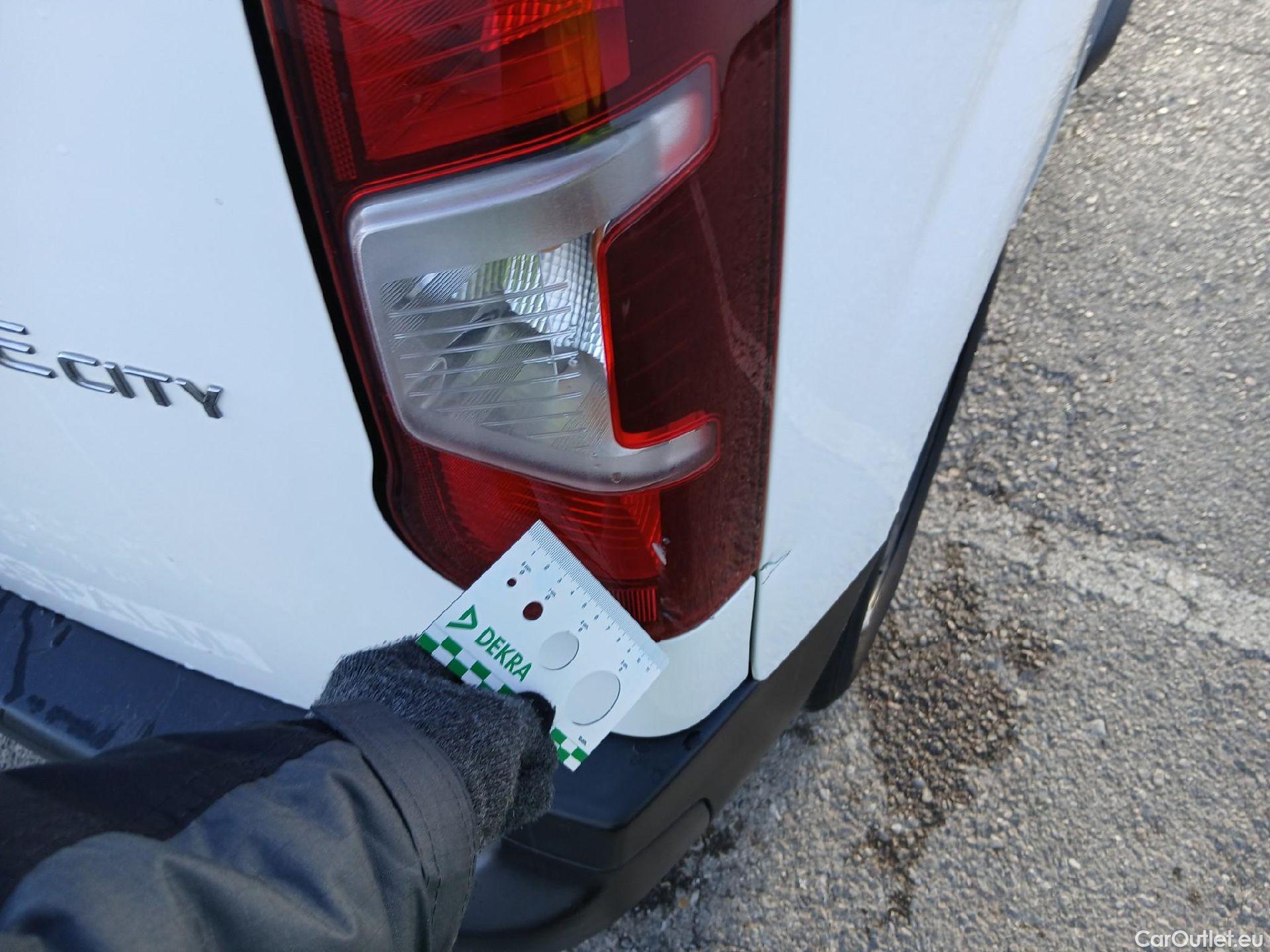  Toyota  Proace TOYOTA  City / 2020 / 4P / combi 1.5D 75kW (100CV) GX L1 #22