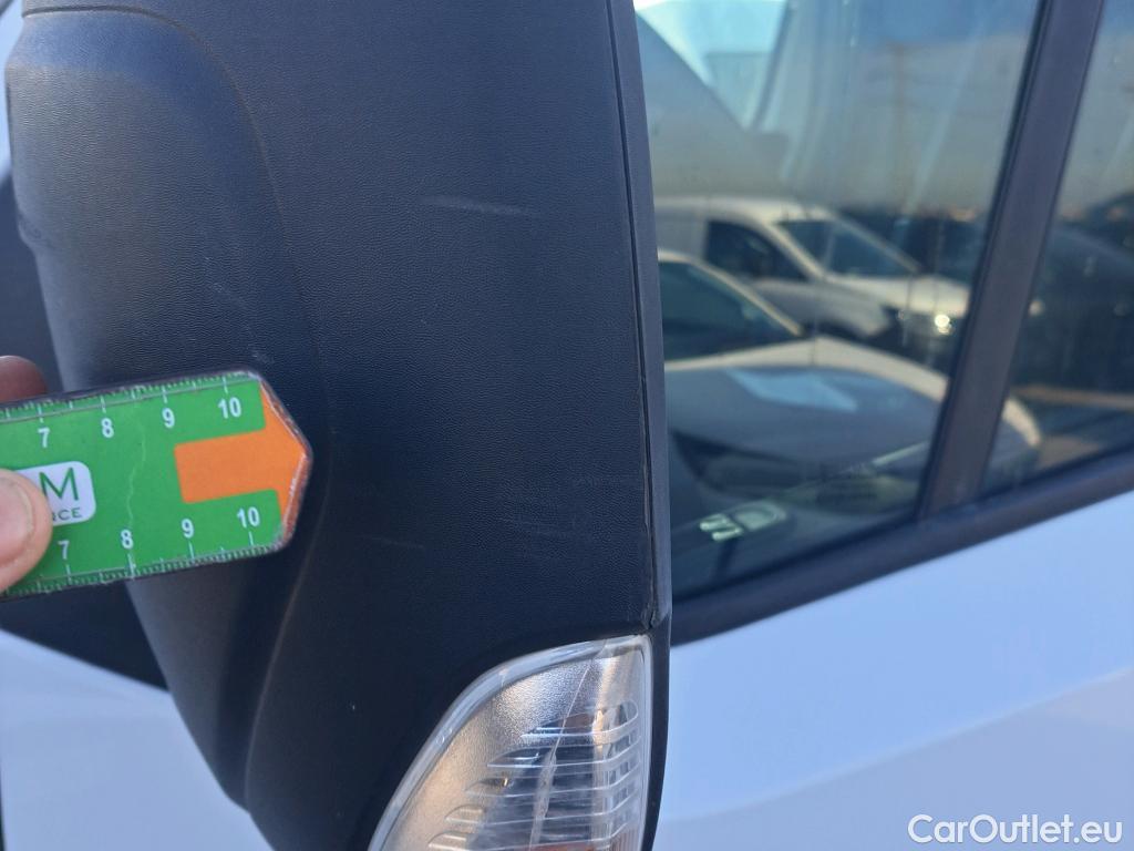  Nissan  NV400 NISSAN  / 2011 / 4P / furgón L2H2 3,5T 2.3dCi 110kW FWD Optima #63