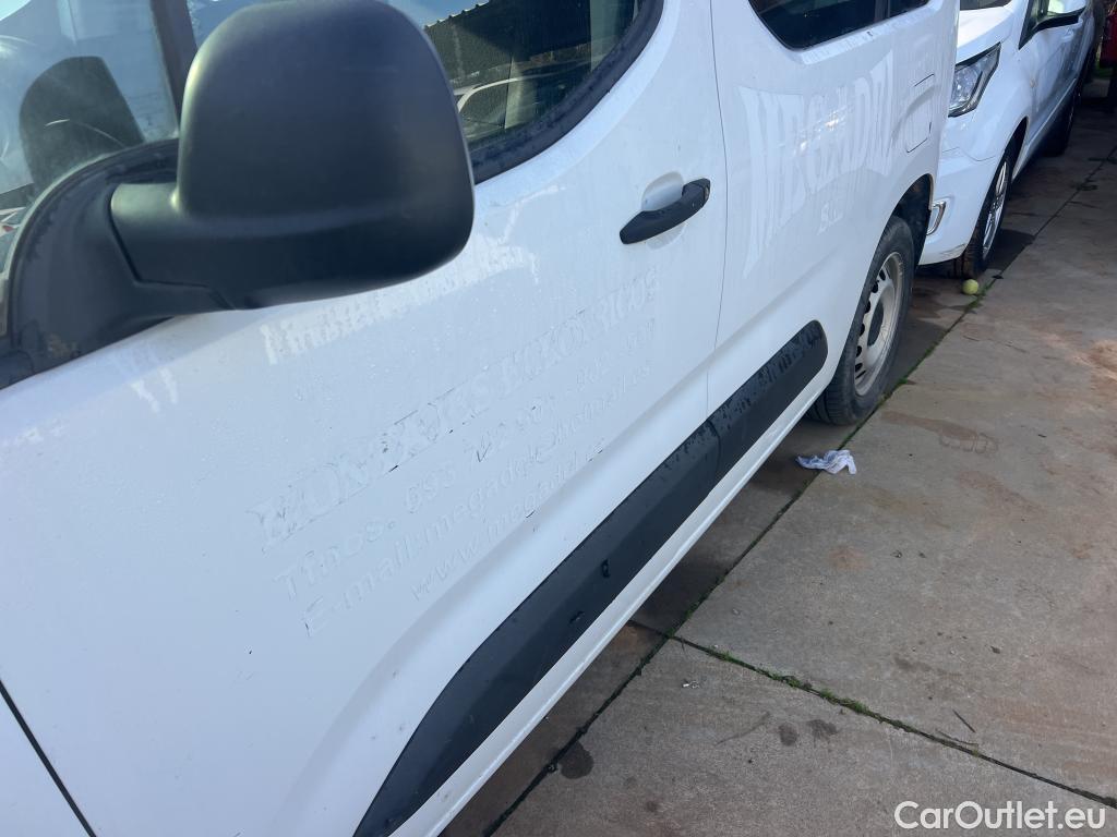  Citroen  Berlingo  Combi Live M 1.5 BlueHDi 100CV MT5 E6dT #6