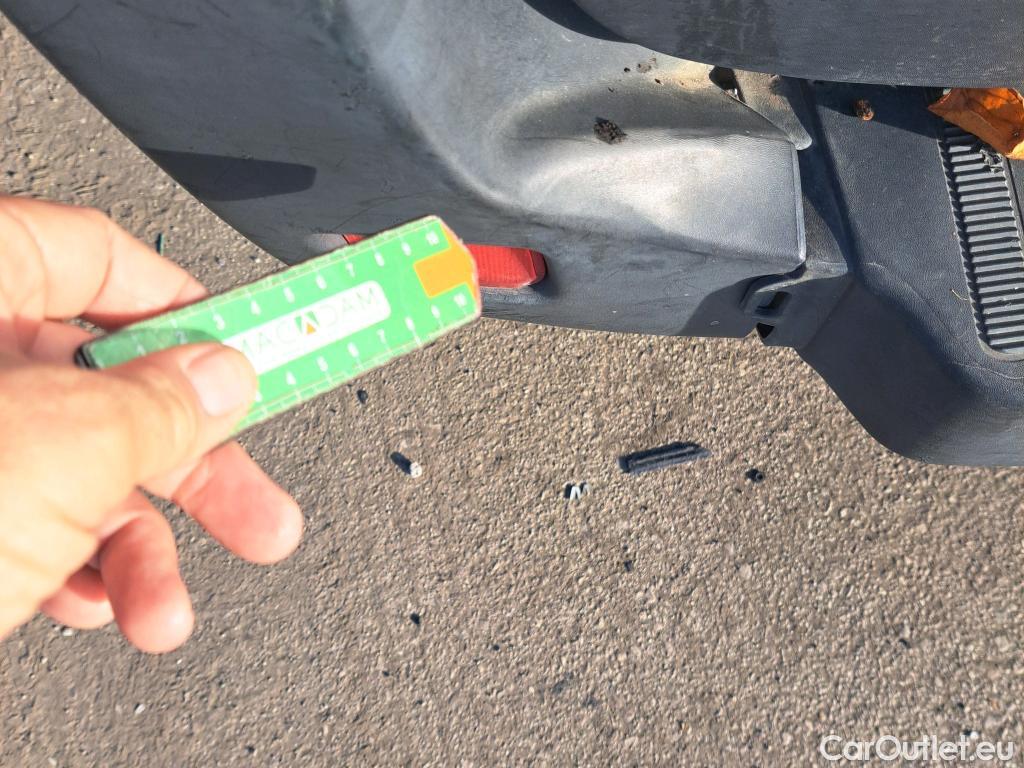  Nissan  NV400 NISSAN  / 2011 / 4P / furgón L2H2 3,5T 2.3dCi 110kW FWD Optima #17