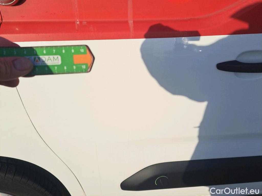  Citroen  Berlingo CITROEN  / 2018 / 3P / furgón derivado de turismo Talla M BlueHDi 75 CONTROL #56