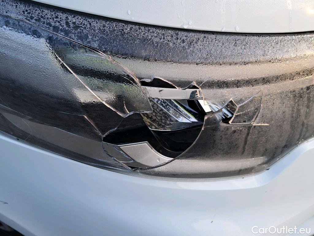  Nissan  Primastar NISSAN  / 2021 / 4P / furgón 2.0dCi 81kW (110CV) L1H1 1T Go #4