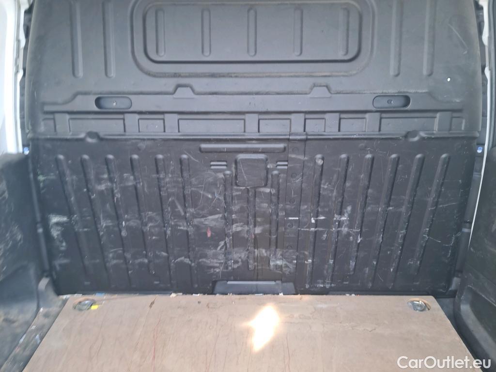  Citroen  Berlingo CITROEN  / 2018 / 3P / furgón derivado de turismo Talla M BlueHDi 75 CONTROL #17