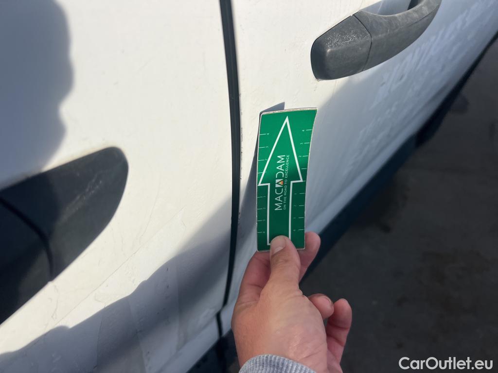  Citroen  Berlingo  Combi Live M 1.5 BlueHDi 100CV MT5 E6dT #16