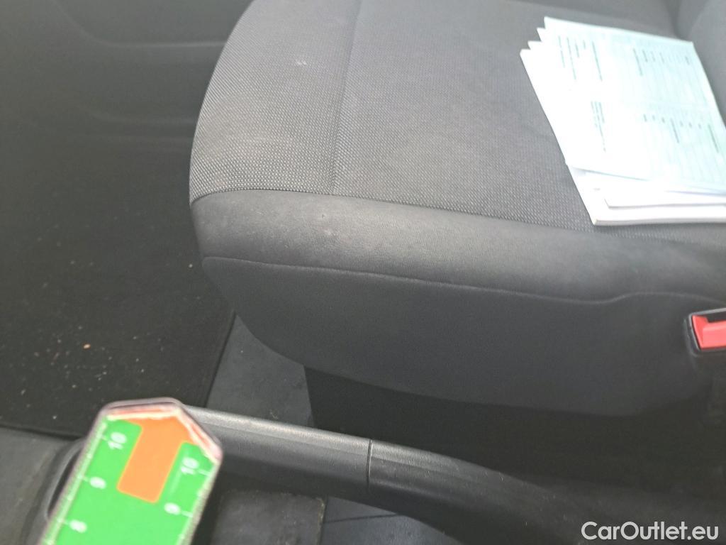  Citroen  Berlingo CITROEN  / 2018 / 3P / furgón derivado de turismo Talla M BlueHDi 75 CONTROL #21