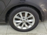  Skoda  Octavia Skoda  Combi 1.5 TSI Greentech Ambition Business DSG 5d #36