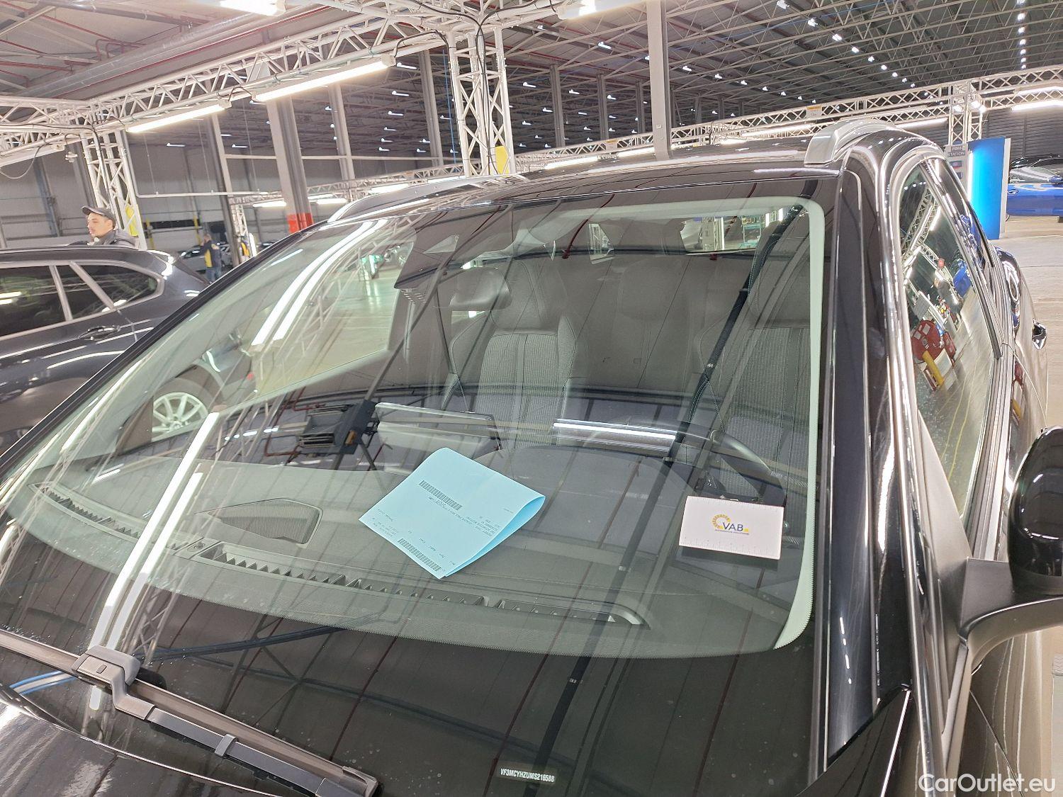  Peugeot  3008 Peugeot,  FL'20, Peugeot  1.5 BlueHDi 96kW S&S EAT8 Allure Pack #28