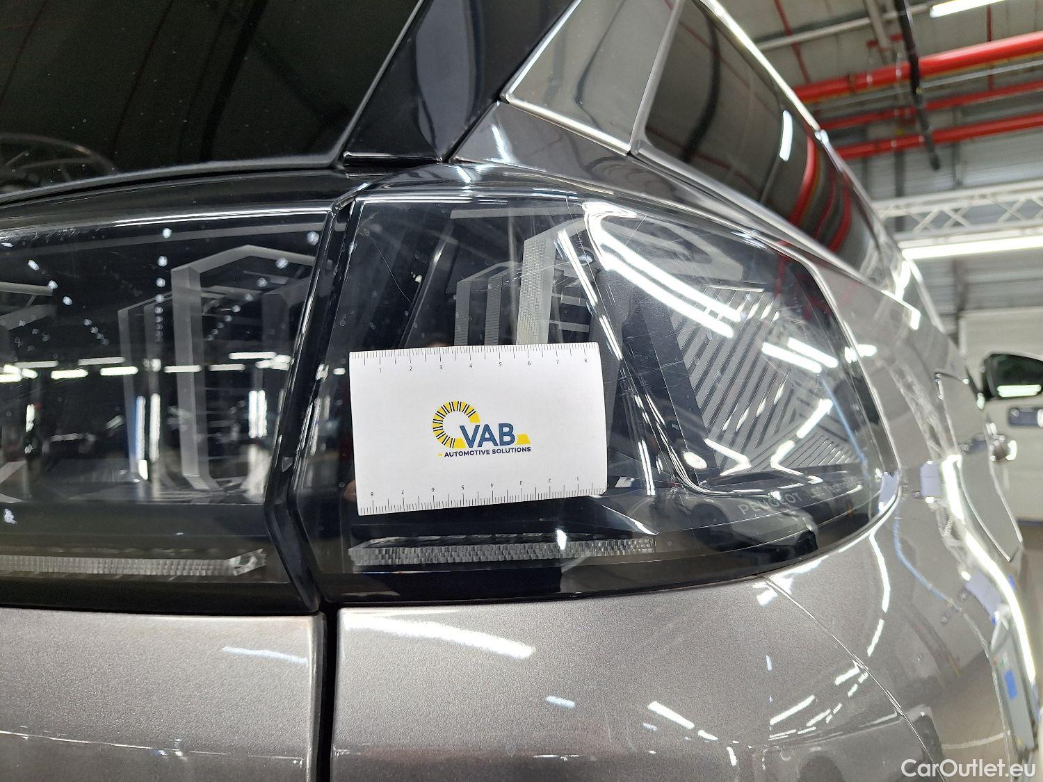  Peugeot  5008 Peugeot,  FL'20, Peugeot  1.5 BlueHDi 96kW S&S EAT8 Allure Pack #32