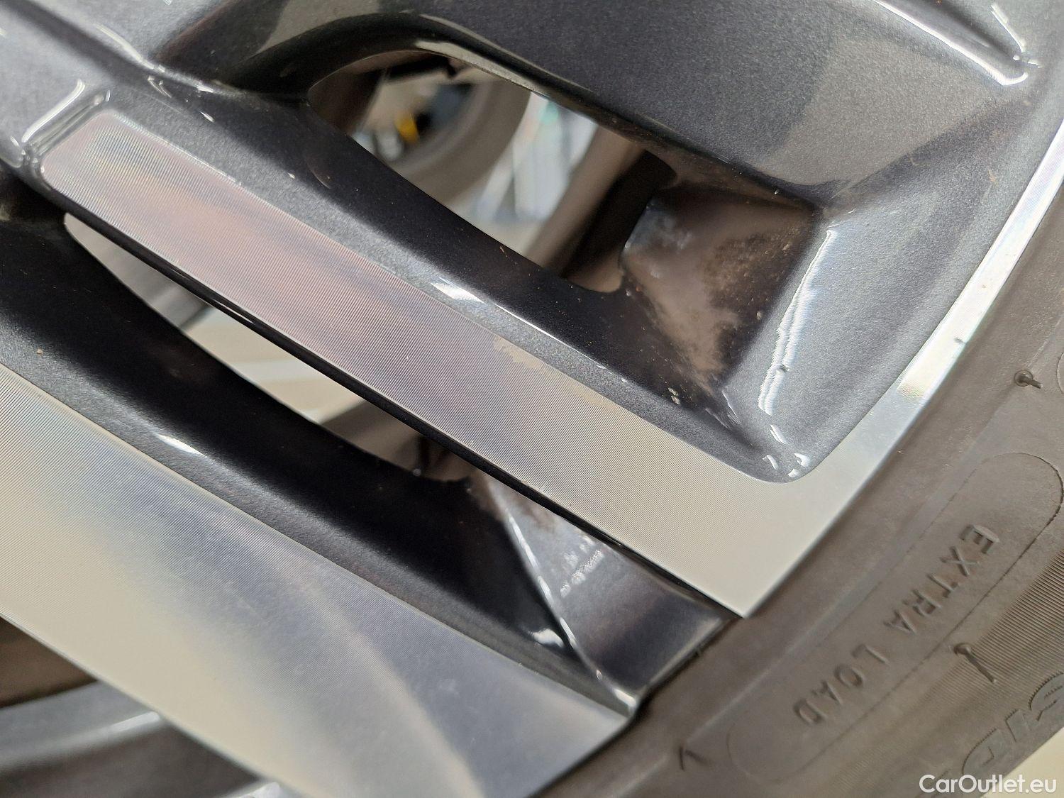  Peugeot  3008 Peugeot,  FL'20, Peugeot  1.5 BlueHDi 96kW S&S EAT8 Allure Pack #1