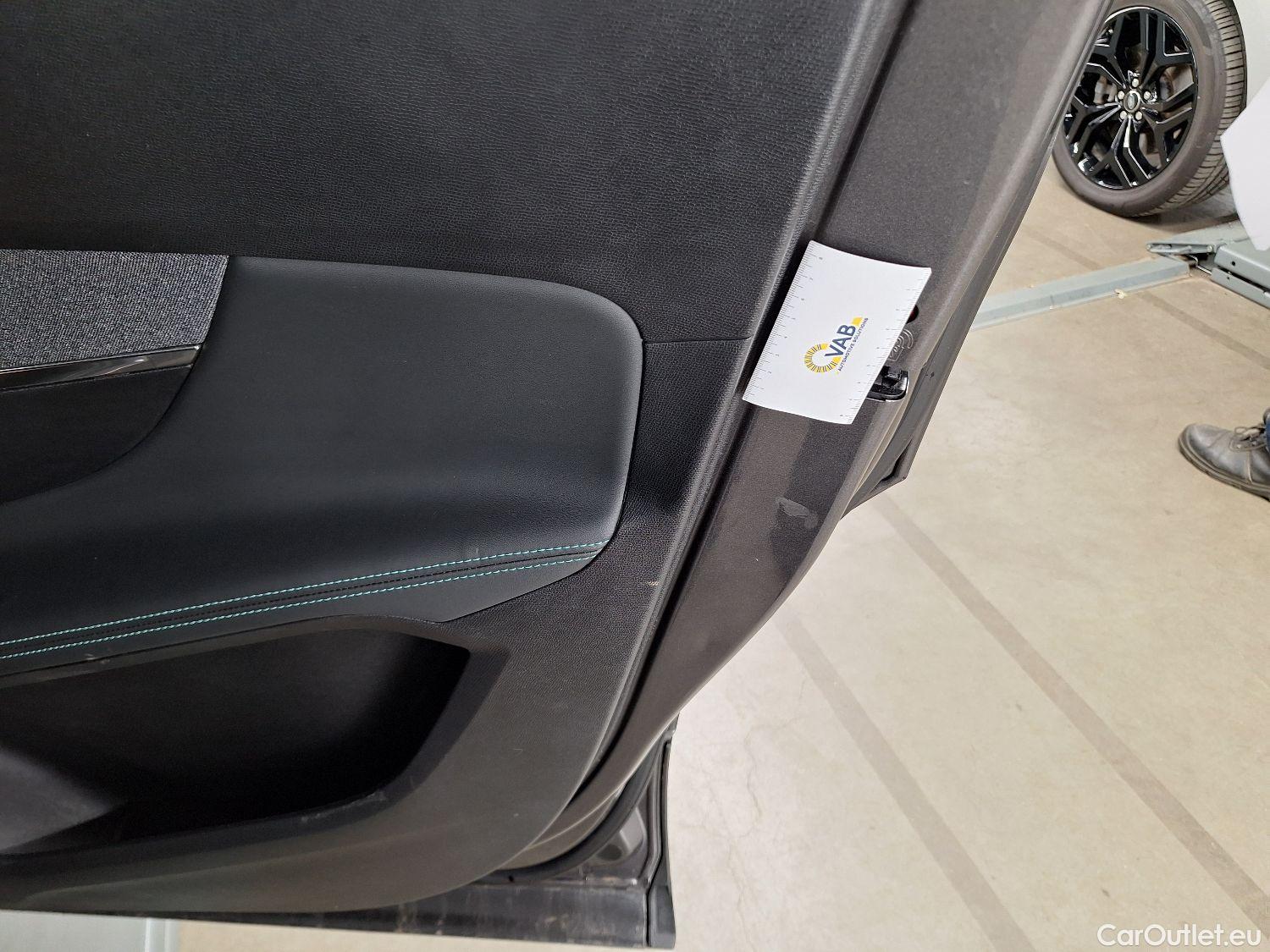  Peugeot  5008 Peugeot,  FL'20, Peugeot  1.5 BlueHDi 96kW S&S EAT8 Allure Pack #42