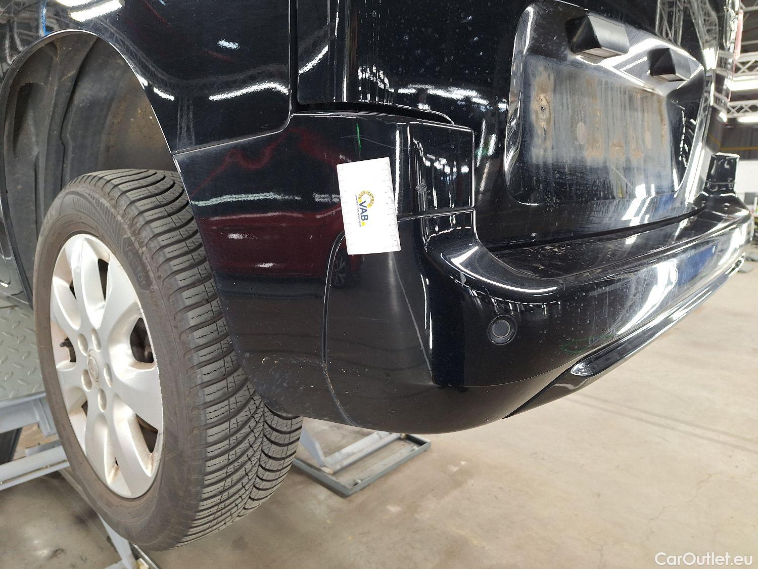  Opel  Combo Opel,  Life '18, Opel  Life 1.5 Turbo D BlueI 96kW S/S Eleganc #9