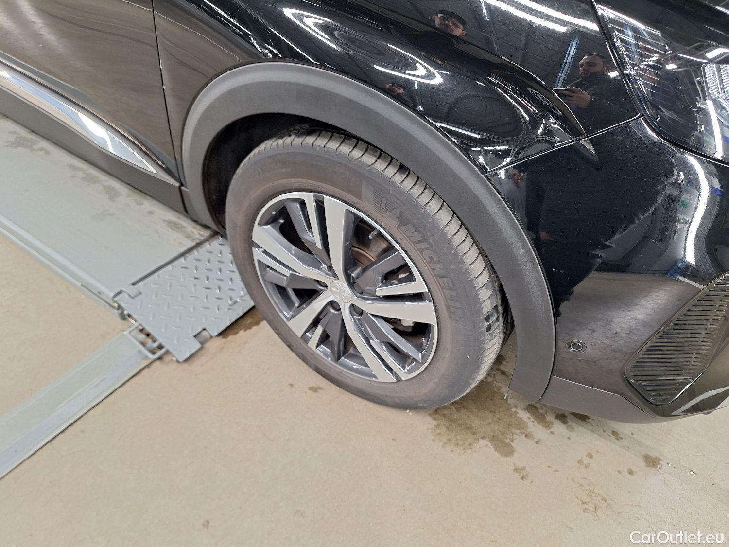  Peugeot  3008 Peugeot,  FL'20, Peugeot  1.5 BlueHDi 96kW S&S EAT8 Allure Pack #32