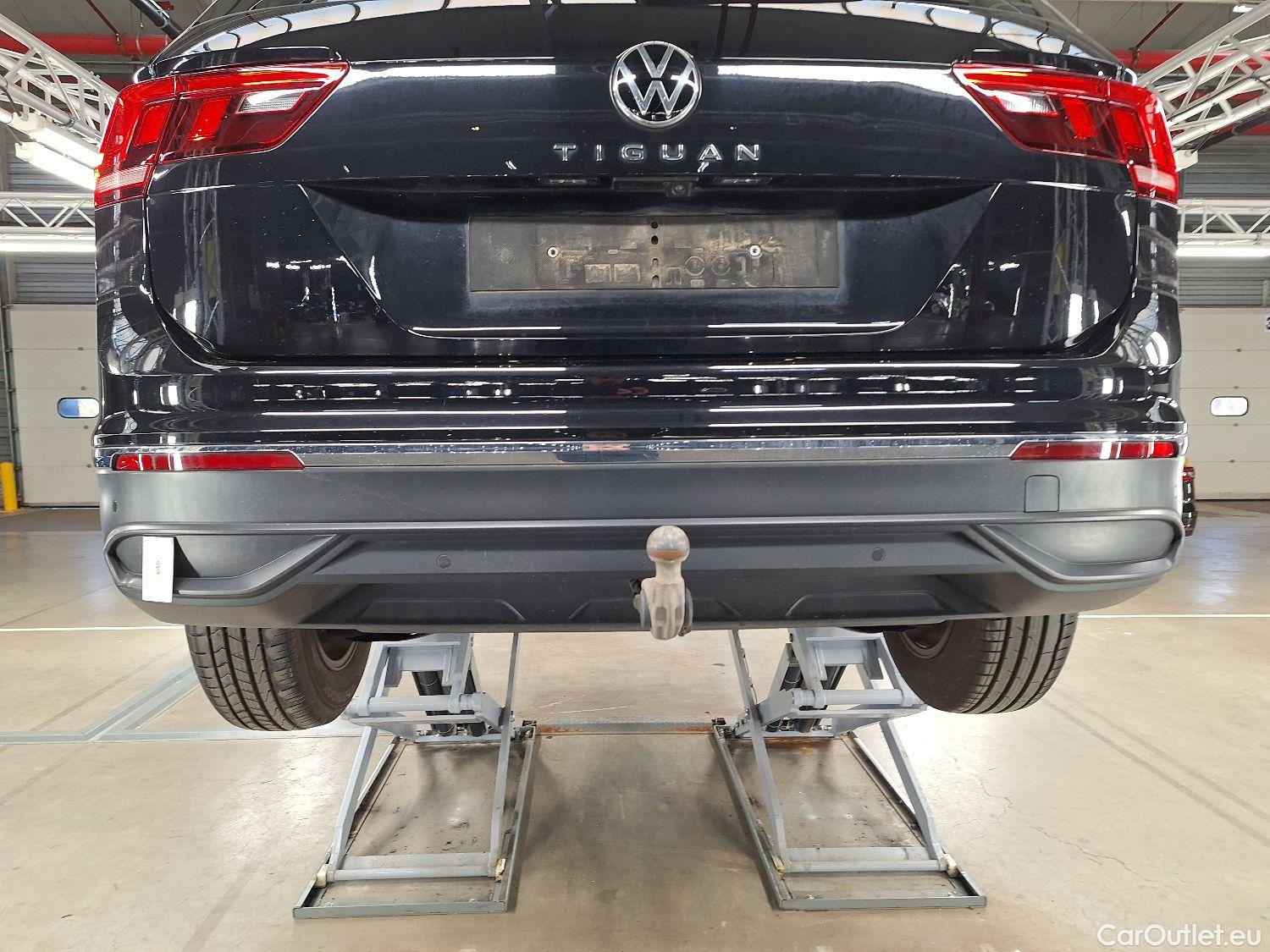  Volkswagen  Tiguan VW,  FL'20, Volkswagen  1.5 TSI 110kW DSG Active 5d #14