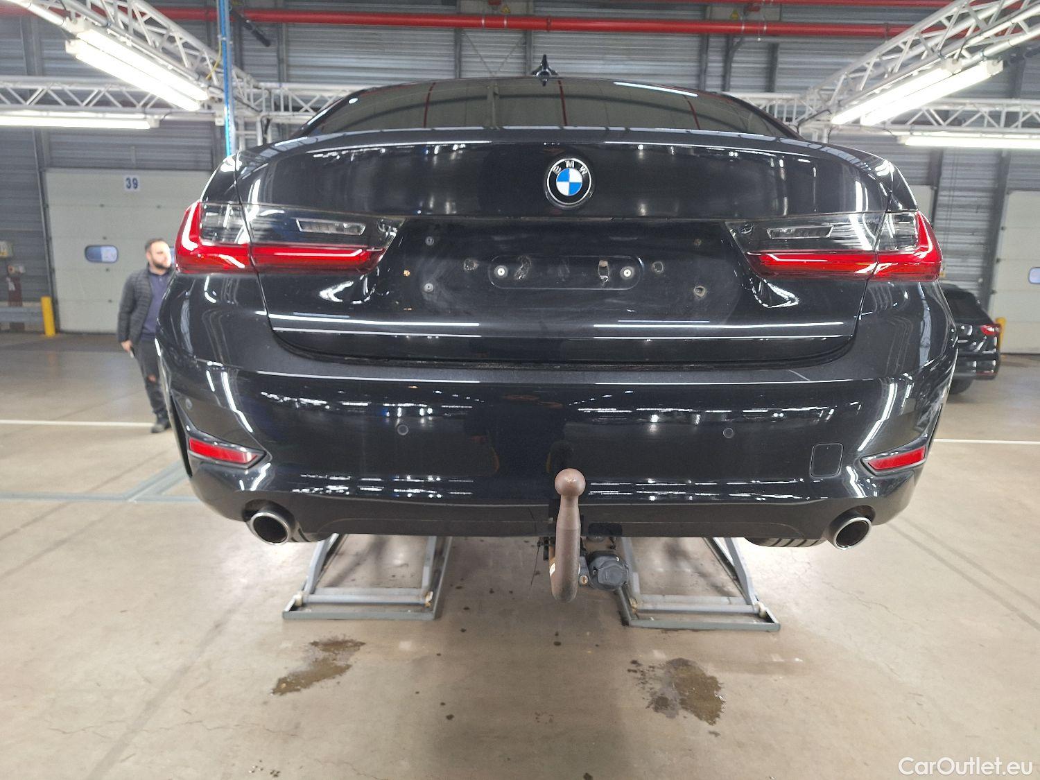  Bmw  Serie 3 BMW, 3-serie '18, BMW 3 Reeks Berline 318dA (110 kW) 4d #16