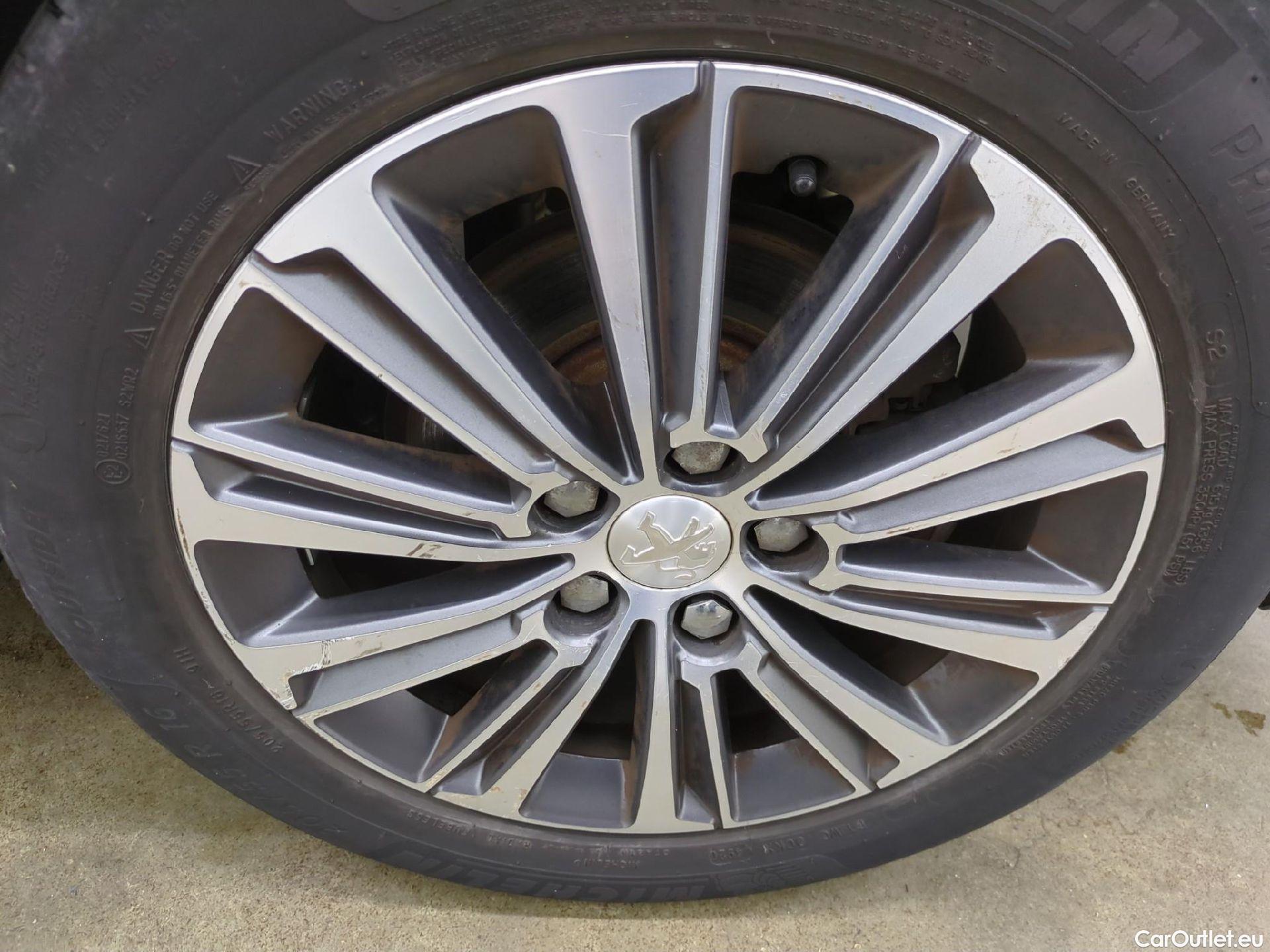  Peugeot  308  SW Allure Business 1.2 PureTech 130CV BVM6 E6d #13