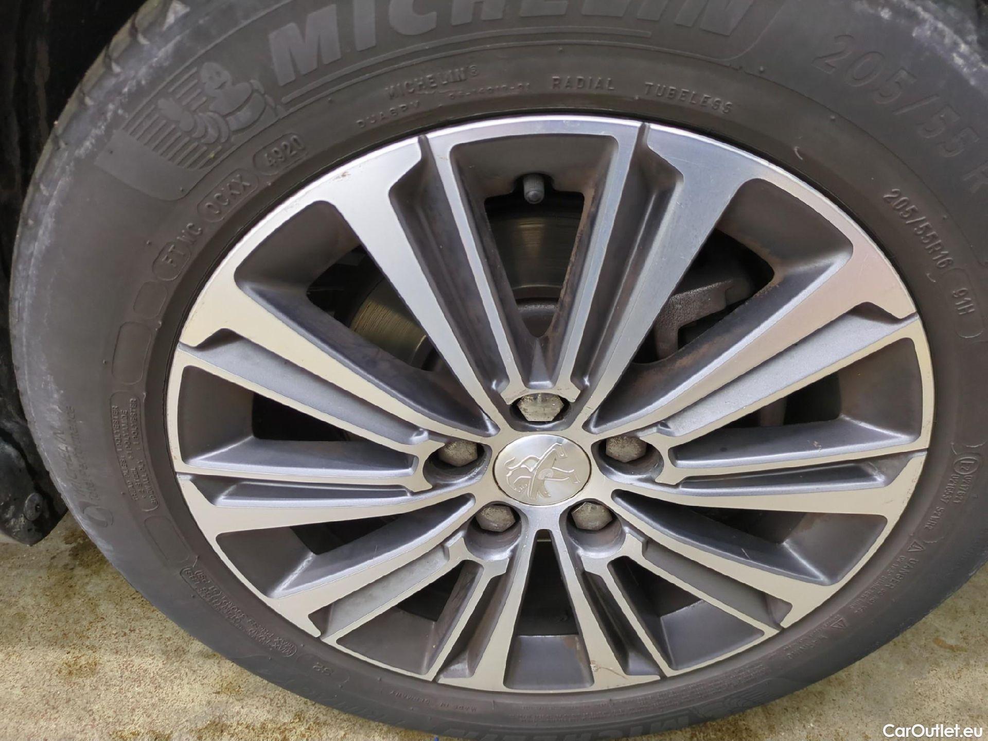  Peugeot  308  SW Allure Business 1.2 PureTech 130CV BVM6 E6d #2