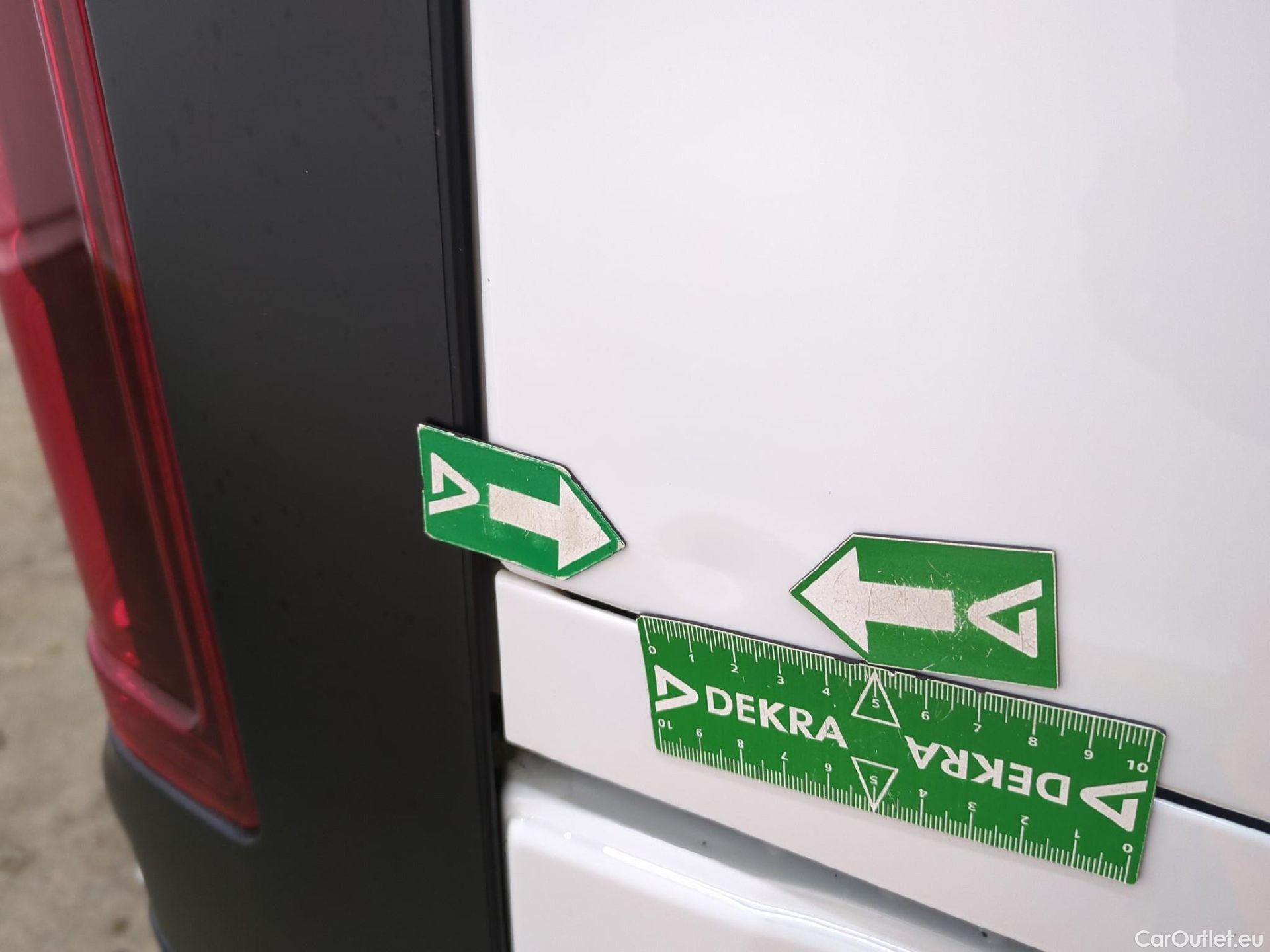  Renault  Trafic  Fourgon L1H1 3T Grand Confort 2.0 dCi 130CV BVM6 E6d #44