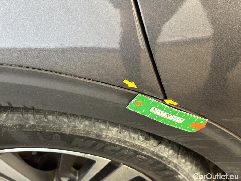  Peugeot  5008  Allure Pack 1.2 PureTech 130CV BVA8 7 Sieges E6d #9