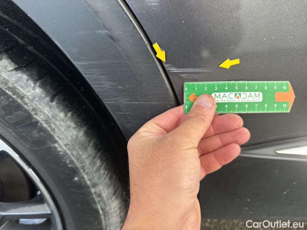  Peugeot  5008  Allure Pack 1.2 PureTech 130CV BVA8 7 Sieges E6d #17