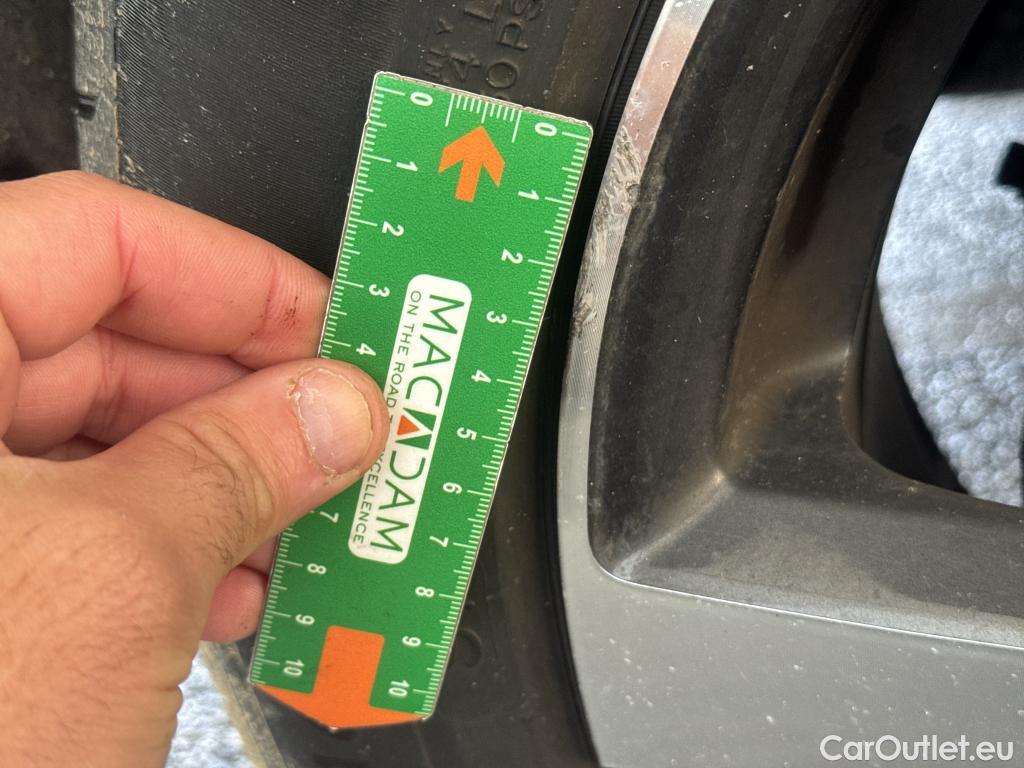  Peugeot  5008  Allure Pack 1.2 PureTech 130CV BVA8 7 Sieges E6d #41