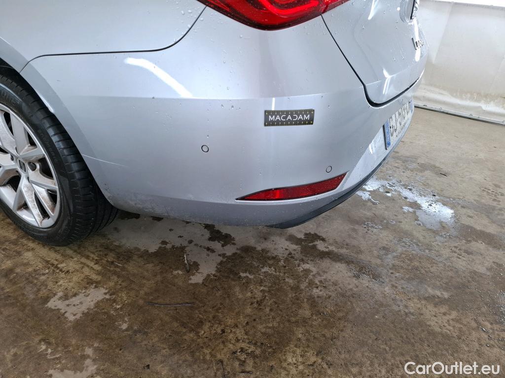  Seat  Leon SEAT  Sportstourer / 2020 / 5P / Break 1.0 eTSI 110 DSG S&S Style Business #1