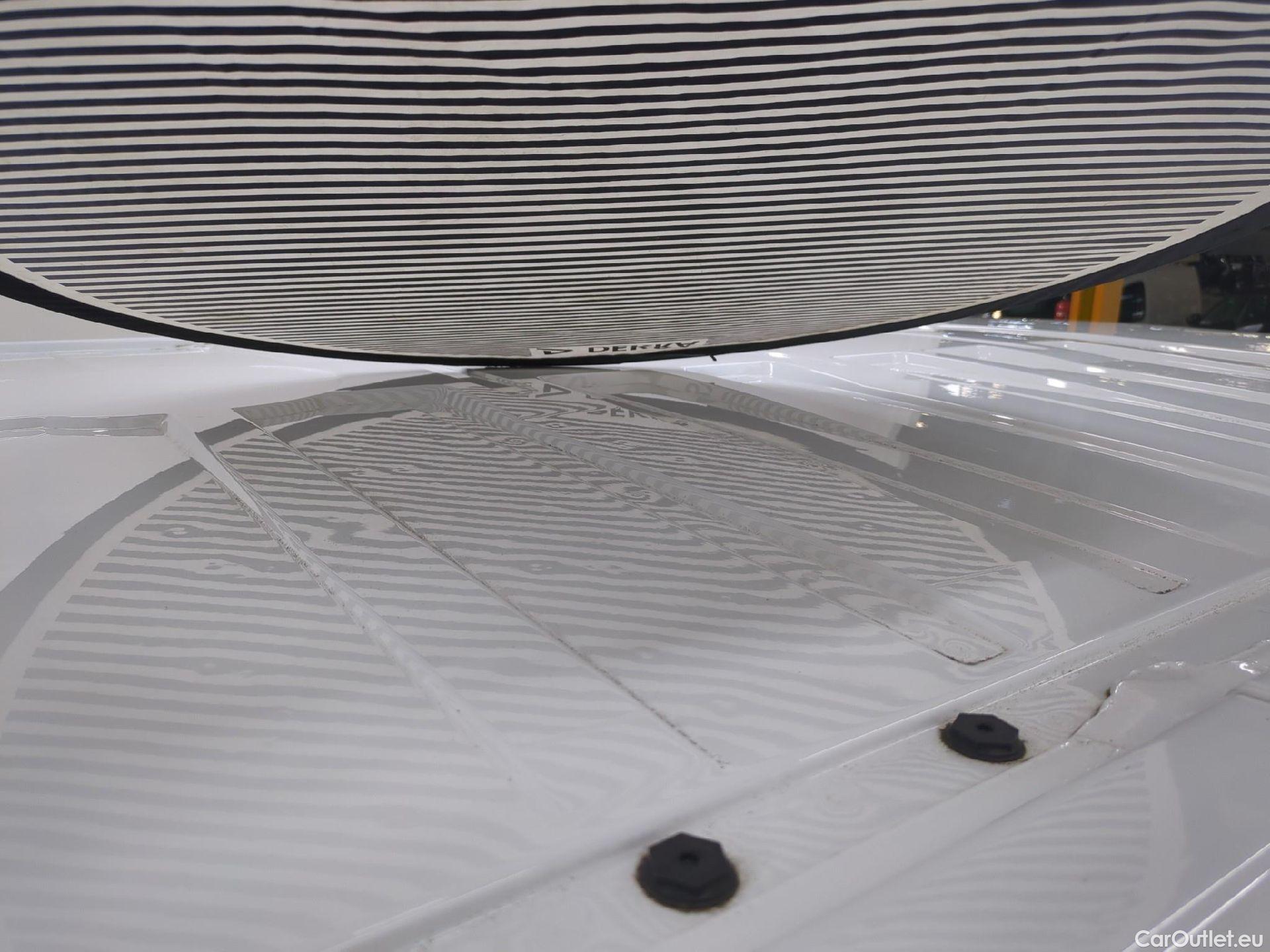  Renault  Trafic  Fourgon L1H1 3T Grand Confort 2.0 dCi 130CV BVM6 E6d #32