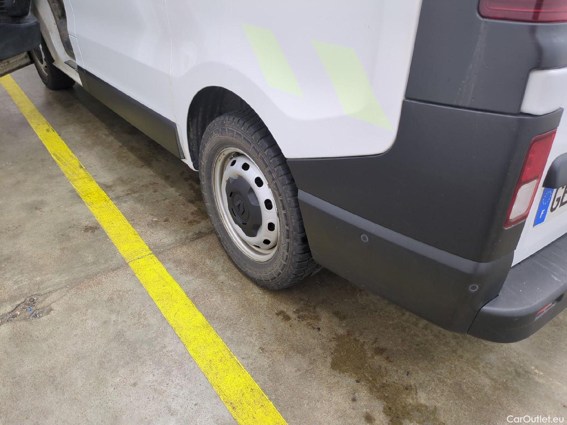  Renault  Trafic  Fourgon L1H1 3T Grand Confort 2.0 dCi 130CV BVM6 E6d #60