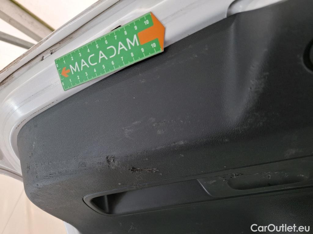  Citroen  C3  Feel Business 1.5 BlueHDI 100CV BVM5 E6dT #6