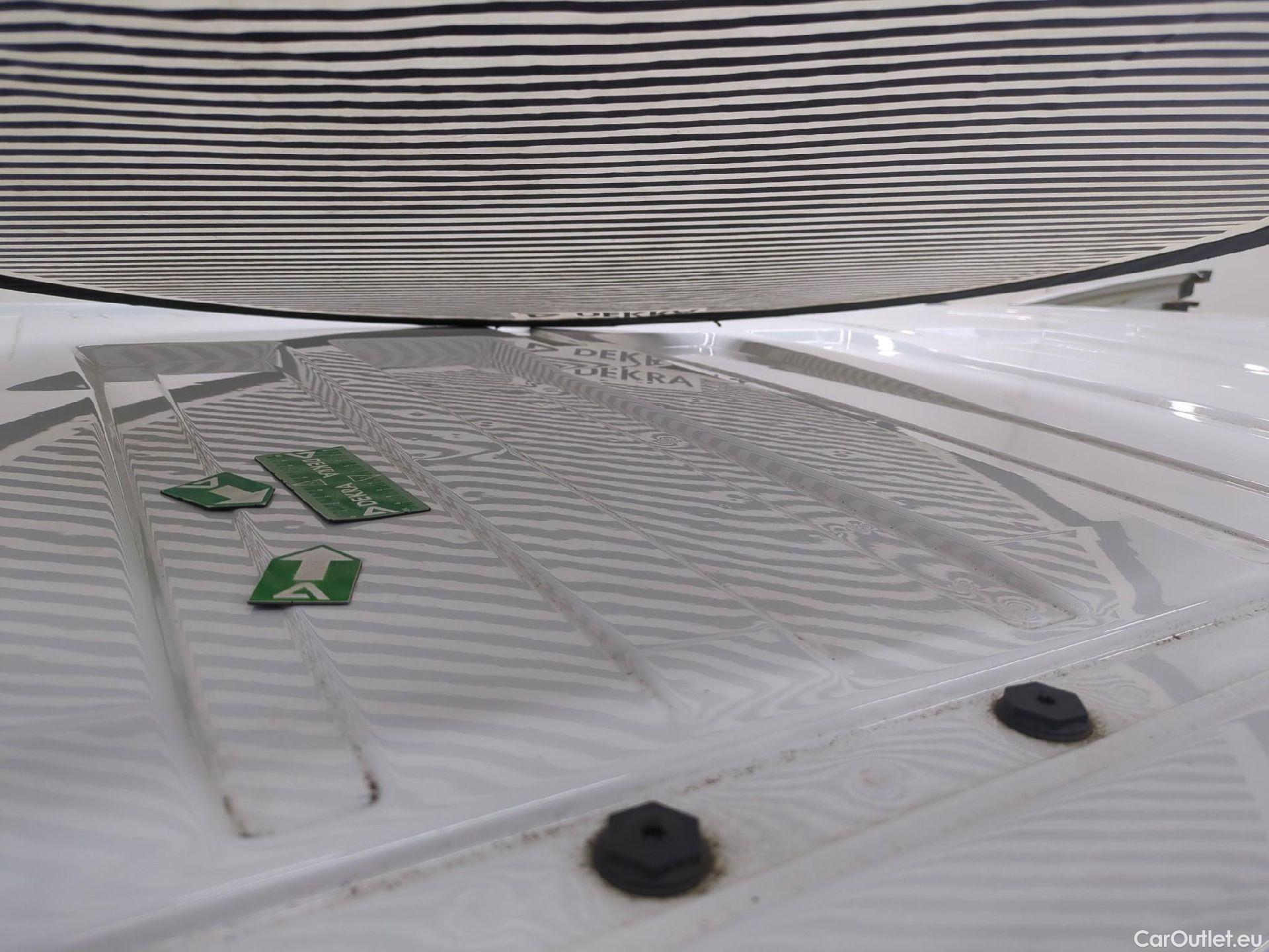  Renault  Trafic  Fourgon L1H1 3T Grand Confort 2.0 dCi 130CV BVM6 E6d #26